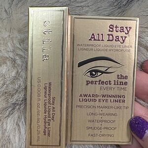 Stila Stay All Day Liquid Eyeliner - in Shade intense black